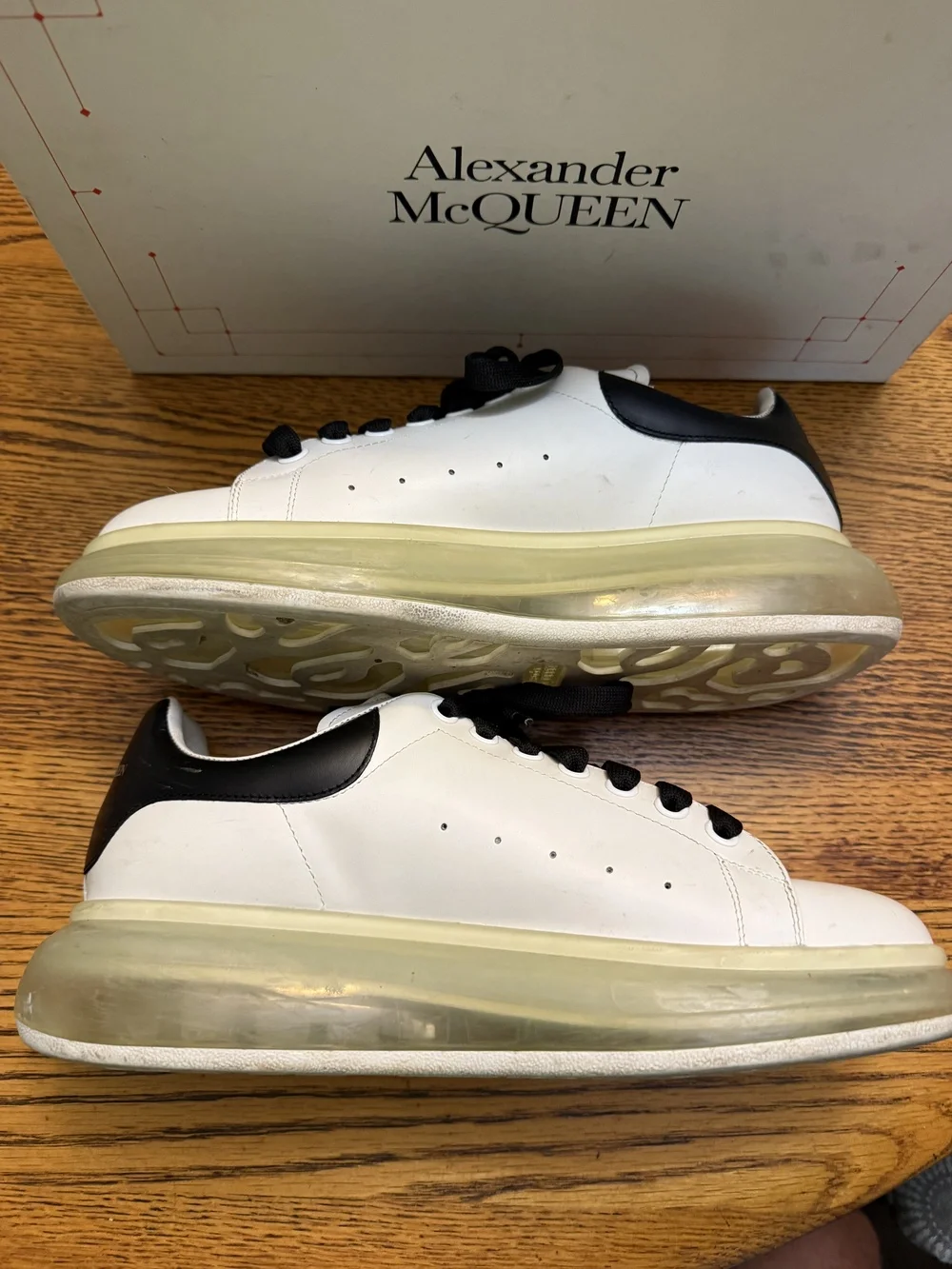 Alexander McQueen Shoes Mens Size 10 Leather Clear Sole 543312 Sneakers
